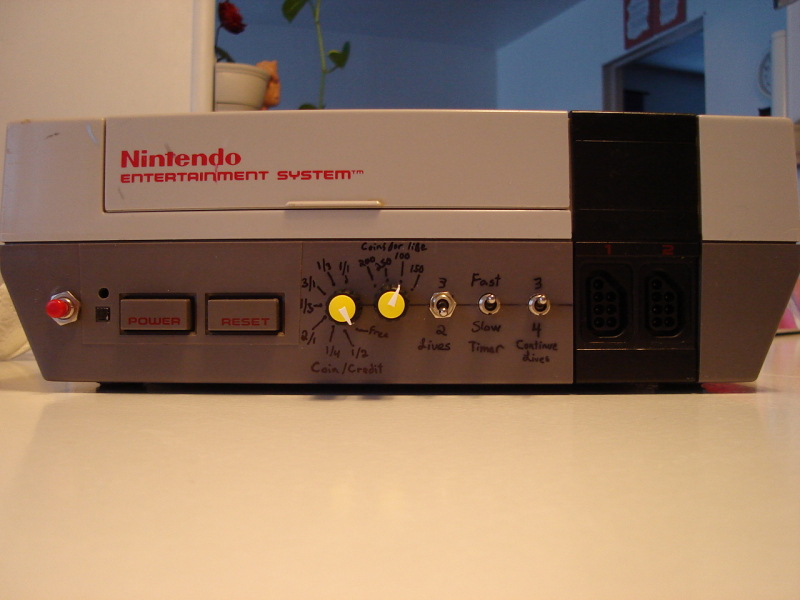 solnedgang skrubbe tidligere Modding a NES to run Unisystem VS arcade games